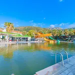 Termal 4* פמוקלה